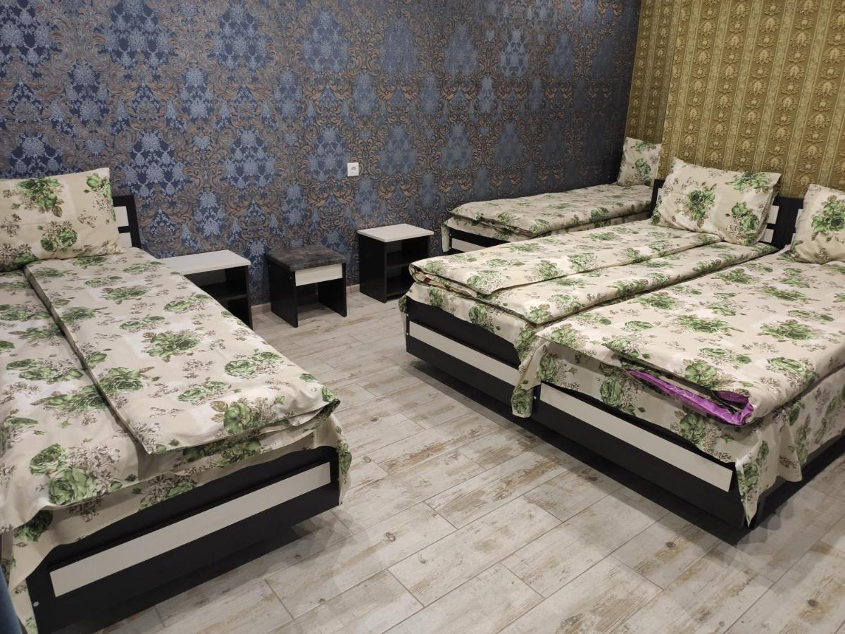 Karavan Hotel Bila Krynytsya  Екстериор снимка