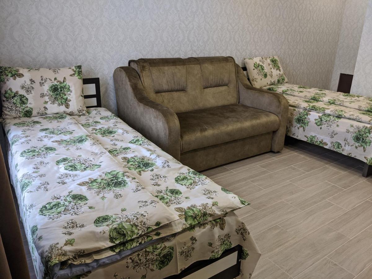 Karavan Hotel Bila Krynytsya  Екстериор снимка